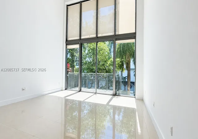 6000-collins-ave-305-miami-beach-fl-33140/hzid_595f3500
