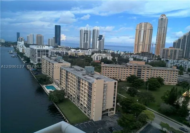251-174-1601-sunny-isles-beach-fl-33160/hzid_2d45bc14