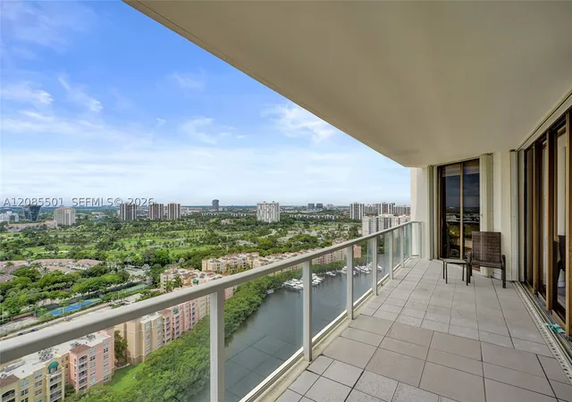 19500-turnberry-way-23c-aventura-fl-33180/hzid_df0a0b71