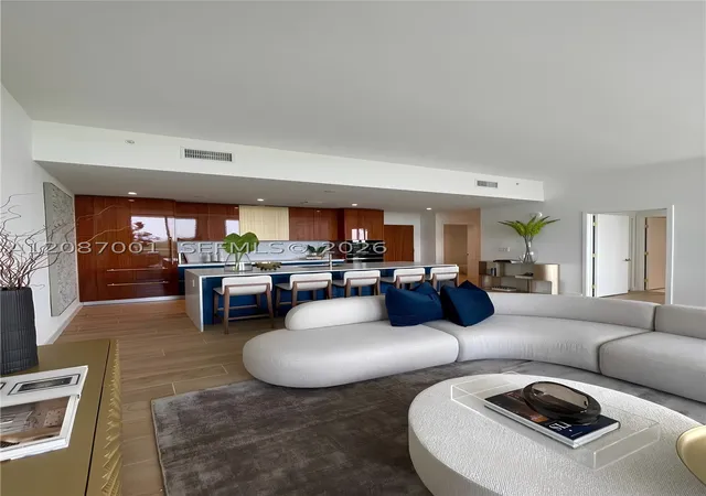 2678-tigertail-ave-502-miami-fl-33133/hzid_83058c9b