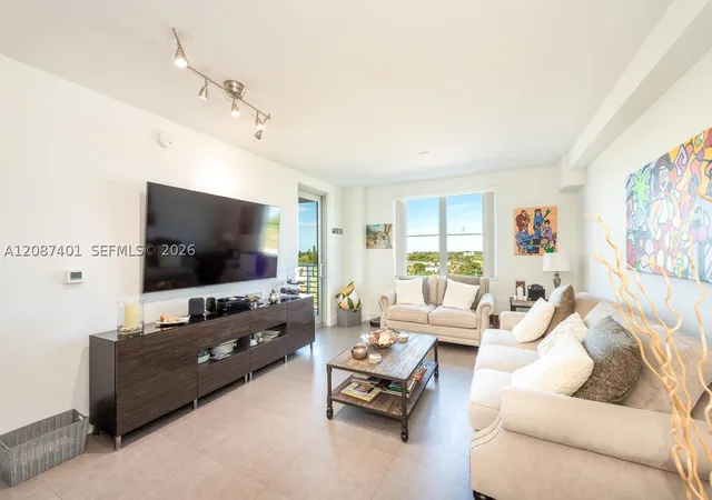 1830-radius-dr-709-hollywood-fl-33020/hzid_458c29ec