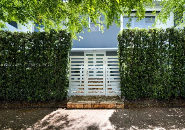 3909-garden-ave-miami-beach-fl-33140/hzid_fdb98b48