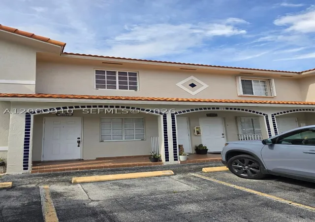 10101-w-okeechobee-rd-10-202-hialeah-gardens-fl-33016/hzid_f3bf187d