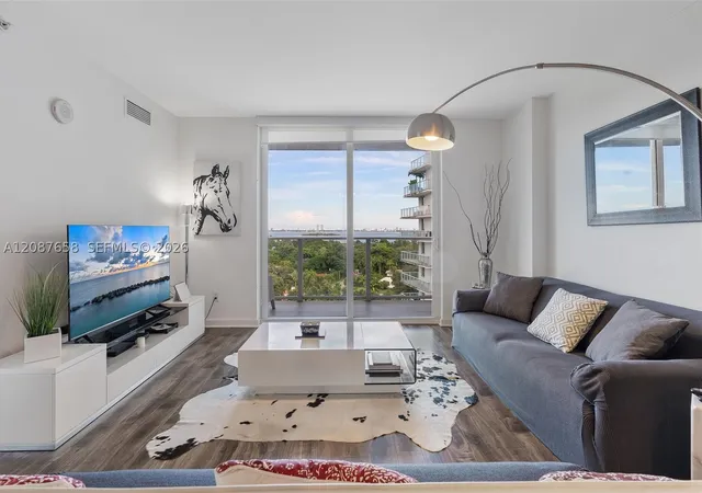 4250-biscayne-blvd-1008-miami-fl-33137/hzid_009be389