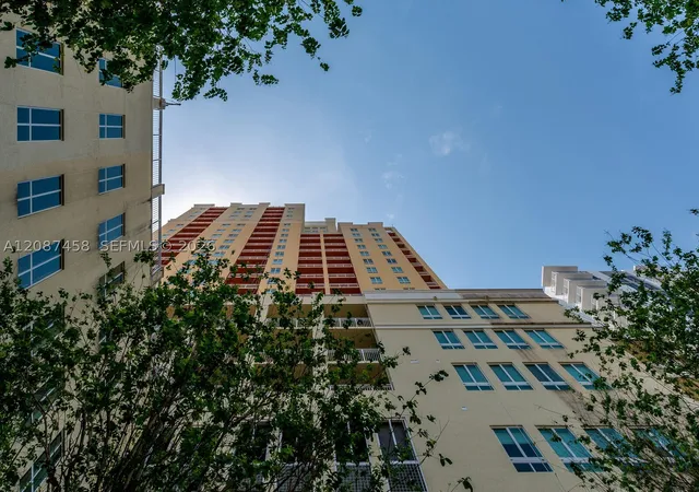 7350-sw-89th-street-1411s-miami-fl-33156/hzid_021dc8b7