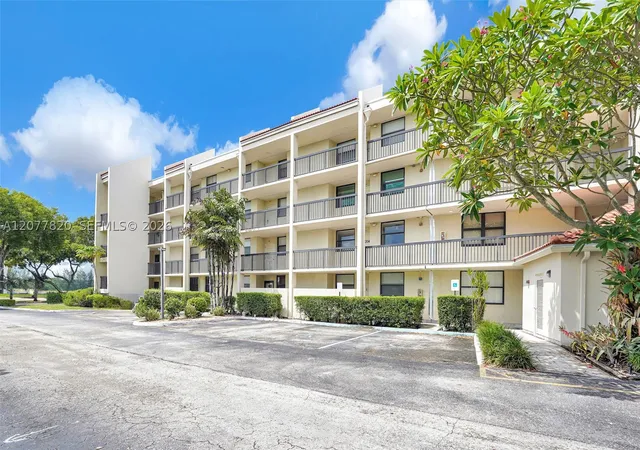 117-lake-emerald-dr-204-oakland-park-fl-33309/hzid_1796e6f7