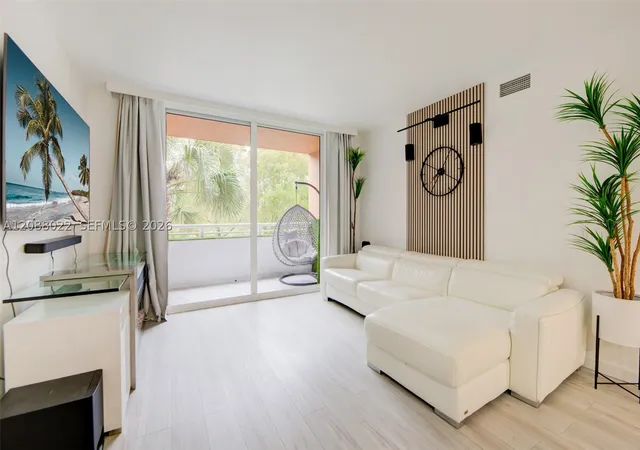 2775-ne-187th-street-215-aventura-fl-33180/hzid_51bcda21