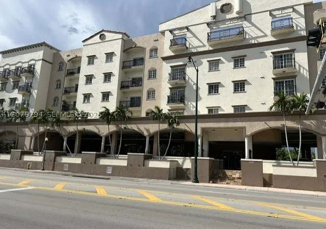 5271-sw-8th-street-313-miami-fl-33134/hzid_74a23aee