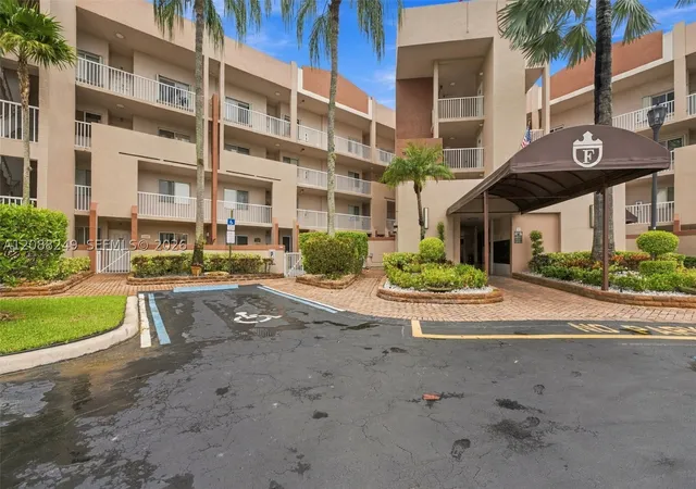 7503-granville-dr-102-tamarac-fl-33321/hzid_423c4d21