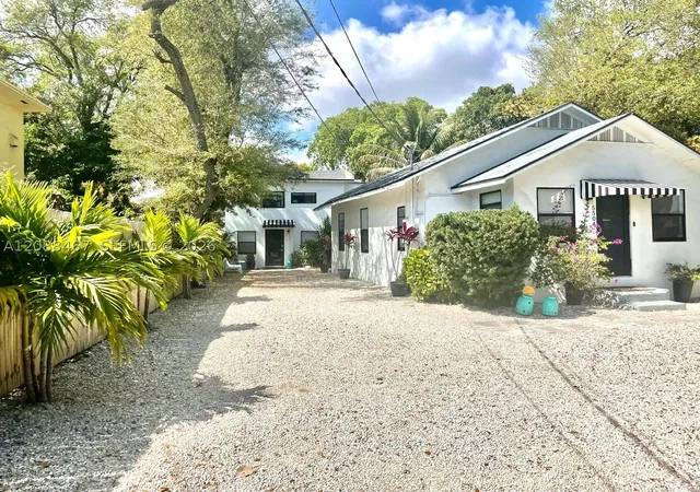 5504-nw-3rd-avenue-miami-fl-33127/hzid_3d585f4c