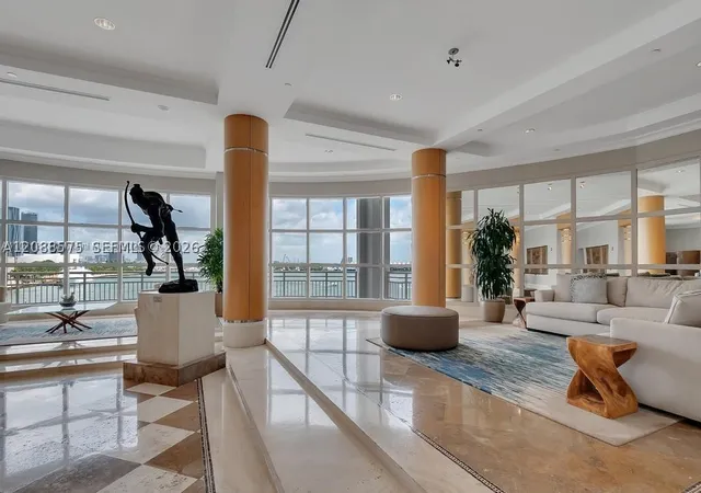 848-brickell-key-dr-1104-miami-fl-33131/hzid_ad0ee8ea