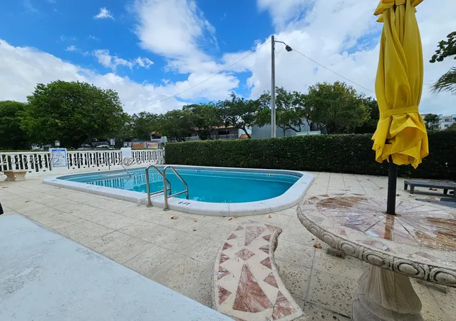 520-ne-38th-street-12-miami-fl-33137/hzid_647712d2