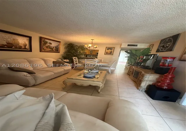 10090-northwest-80-ct-1327-hialeah-gardens-fl-33016/hzid_ce47c29b