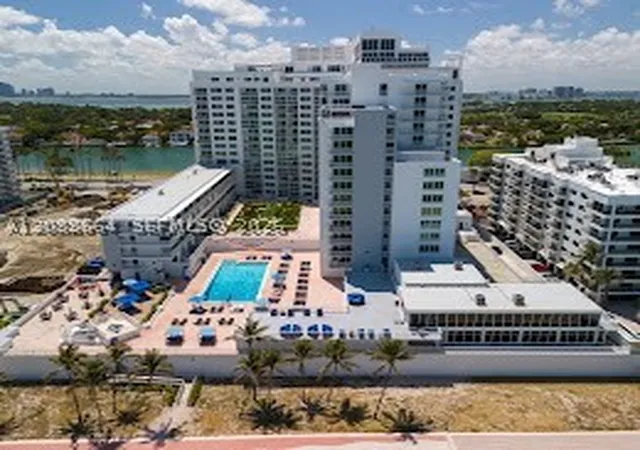 5401-collins-ave-826-miami-beach-fl-33140/hzid_0e3ed031