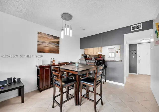 7610-stirling-rd-206f-davie-fl-33024/hzid_fc9983be