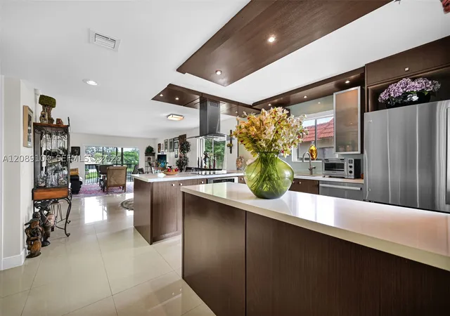 374-lakeview-dr-204-weston-fl-33326/hzid_c7477d2b