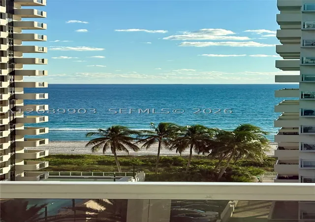 5700-collins-ave-11b-miami-beach-fl-33140/hzid_177fa6cd