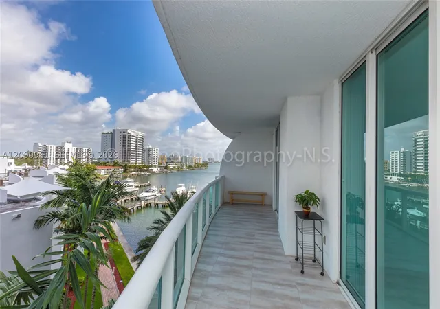 7910-harbor-is-dr-507-north-bay-village-fl-33141/hzid_67c18819