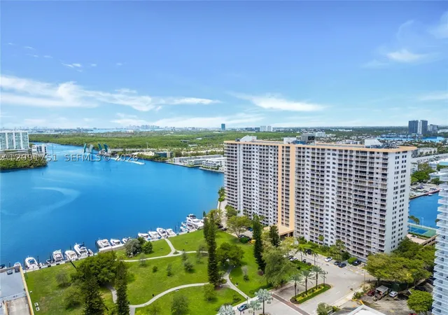290-174th-street-611-sunny-isles-beach-fl-33160/hzid_b192f5a7