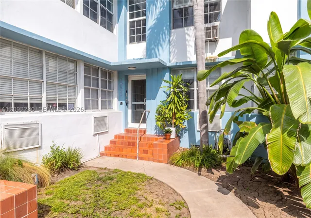 1005-meridian-ave-8-miami-beach-fl-33139/hzid_0eaec6ee