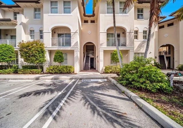 11603-nw-89th-street-213-doral-fl-33178/hzid_11b24e84