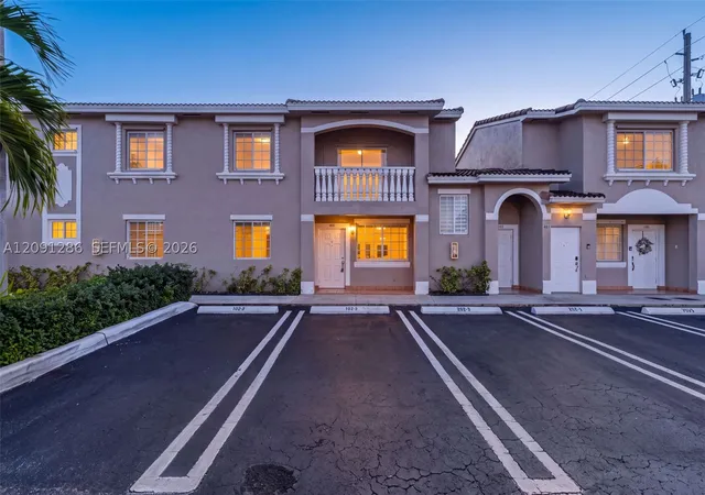 7221-nw-174th-terrace-102-hialeah-fl-33015/hzid_3c832312