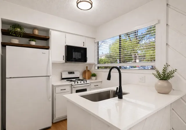 4205-speedway-ave-112-austin-tx-78751/hzid_dbcfdf2b