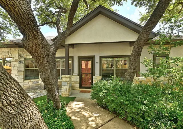 8701-escarpment-blvd-103-austin-tx-78749/hzid_575fdf6a