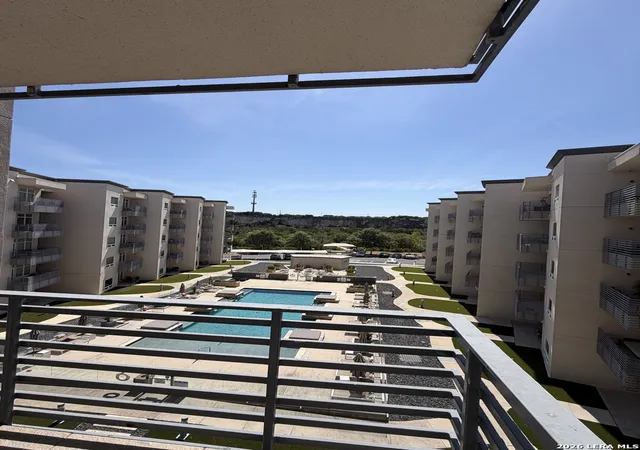 17902-la-cantera-pkwy-411-san-antonio-tx-78257/hzid_4957f383