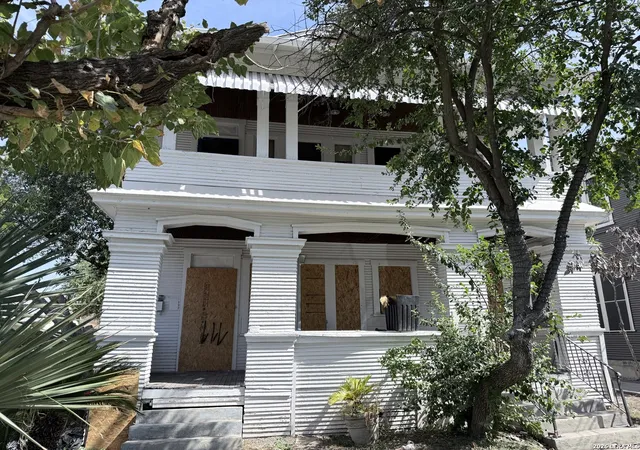 305-w-poplar-st-san-antonio-tx-78212/hzid_6d5ded36