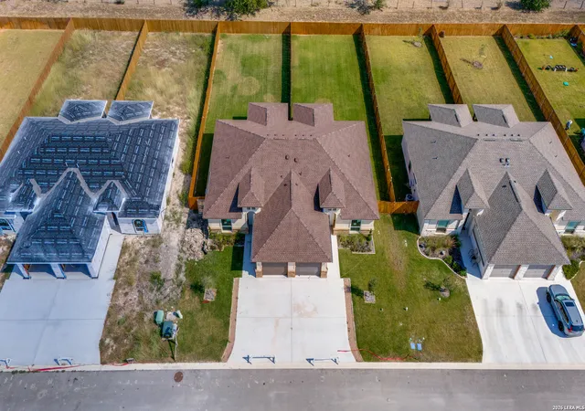 345-navarro-way-25-a-b-seguin-tx-78155/hzid_3c3e4db4