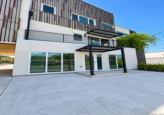 2619-s-flores-st-5-san-antonio-tx-78204/hzid_c997b35d