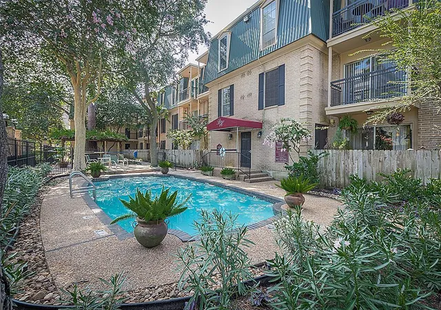 4515-briar-holw-pl-304-houston-tx-77027/hzid_10f3de3d
