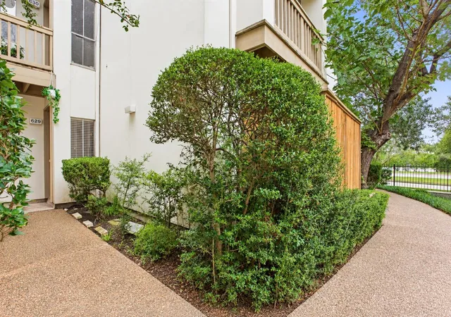 2100-tanglewilde-st-629-houston-tx-77063/hzid_a2bd6a28