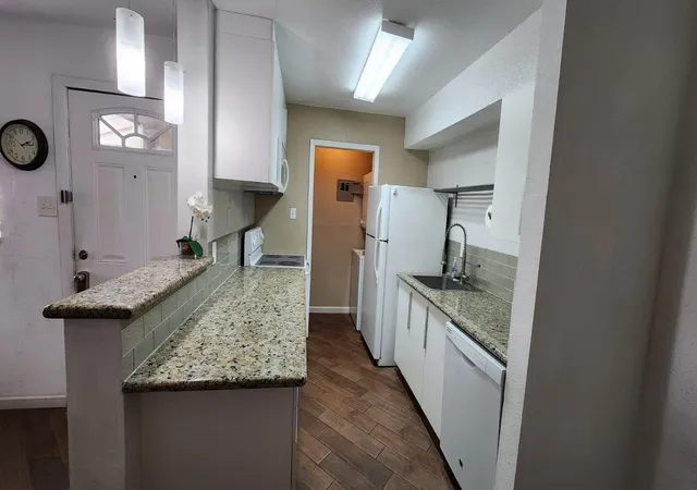 10603-s-wilcrest-dr-23-houston-tx-77099/hzid_36655132