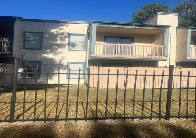 9898-club-crk-dr-405-houston-tx-77036/hzid_d9898a47