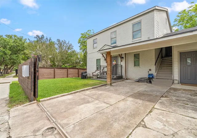 4630-woodside-st-houston-tx-77023/hzid_c9c85eb5