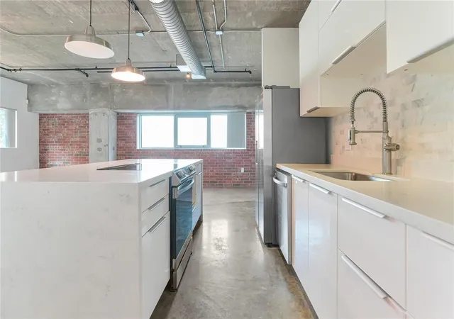 2000-bagby-st-2401-houston-tx-77002/hzid_e82287ce