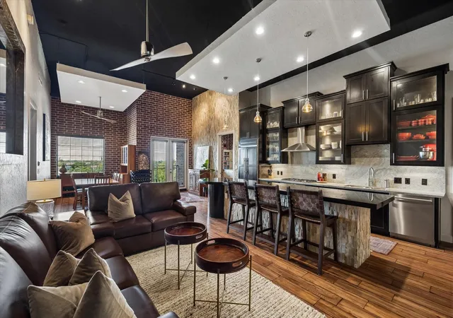 1111-studewood-st-609-houston-tx-77008/hzid_03ee7379