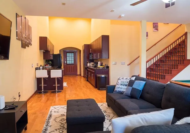 2900-hamilton-st-22-houston-tx-77004/hzid_ab8c0a93