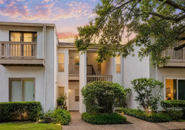 2100-tanglewilde-st-482-houston-tx-77063/hzid_dabf98ea