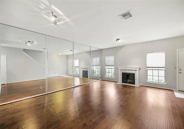 3042-holly-hall-st-3042-houston-tx-77054/hzid_0b244f52