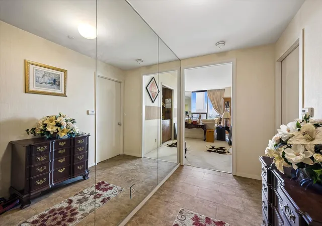 5110-san-felipe-st-w-111w-houston-tx-77056/hzid_402232ea