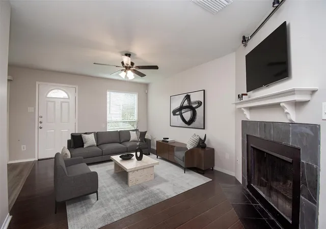 2379-briarwest-blvd-28-houston-tx-77077/hzid_54cfcc0f