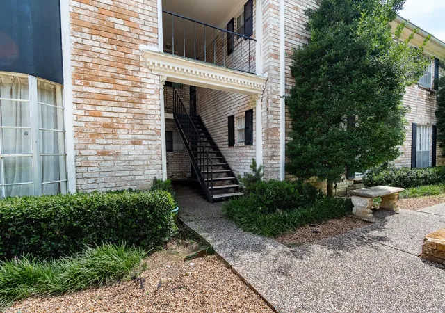 7900-westheimer-rd-216-houston-tx-77063/hzid_a5268f10