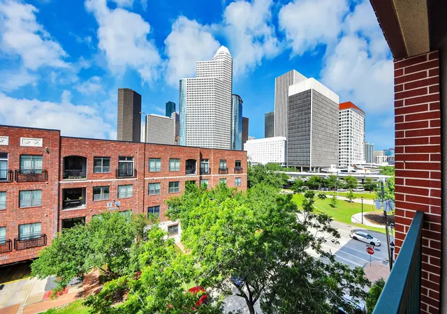 300-st-joseph-pkwy-308-houston-tx-77002/hzid_39700826