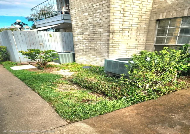 7400-bellerive-dr-601-houston-tx-77036/hzid_70546ae5