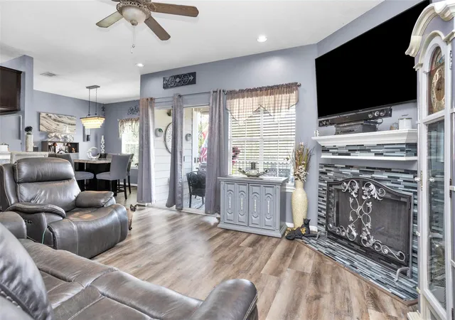 12565-melville-dr-122-montgomery-tx-77356/hzid_72d1338b