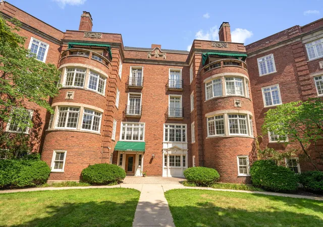 5757-s-kenwood-ave-1-chicago-il-60637/hzid_08a72d9d