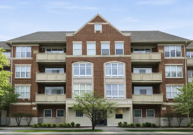 77-n-quentin-rd-310-palatine-il-60067/hzid_ba3fb04e
